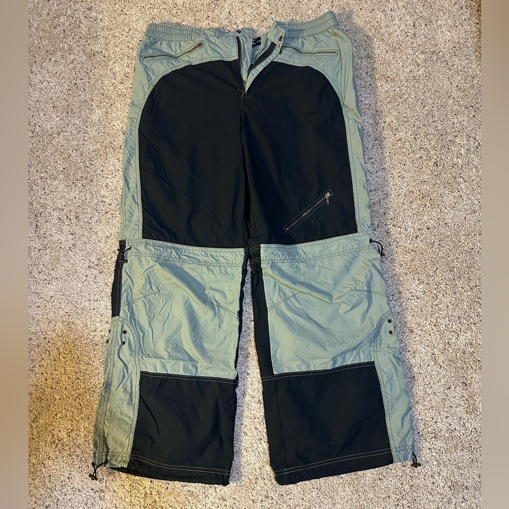 Urban Outfitters Women’s Two-Tone Parachute/Cargo Pants